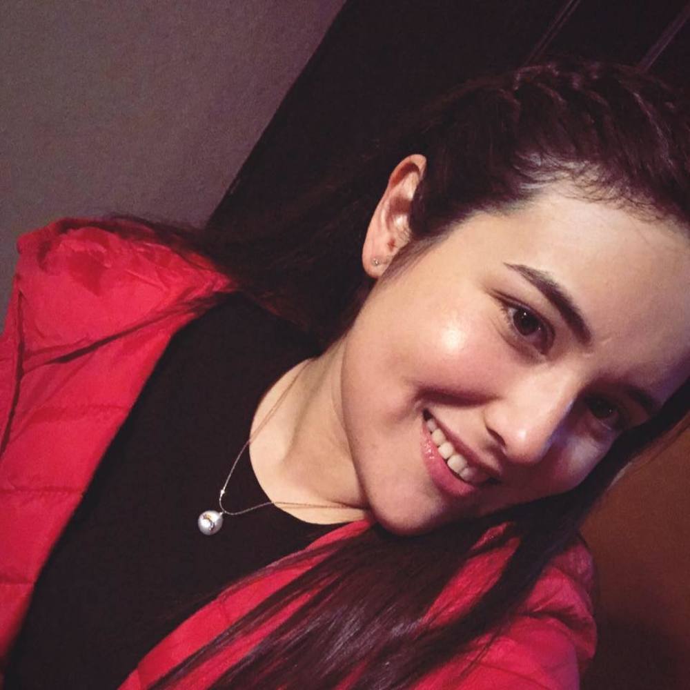 Meet your Posher, Yannel